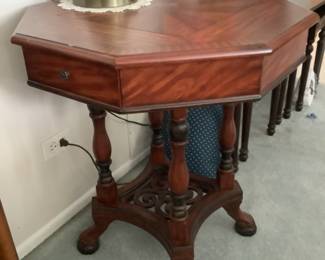 Octagon  vintage table…measures 25” wide and 29” h.  Presale $95