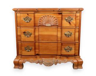 Gorgeous Chest of Drawers by Pulaski Furniture Co