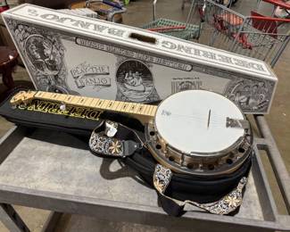 DEERING GOODTIME II BANJO AND SOFT CASE