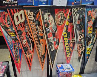 NASCAR PENNANT LOT