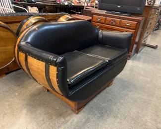 4 BARREL LEATHER LOVESEAT