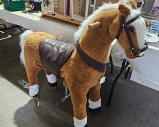 HORSE TOY