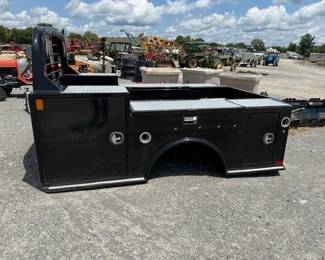 CM TRUCK FLATBED WITH SIDE BOXES