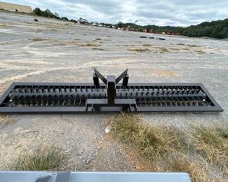 UNUSED 12 3PT AERATOR