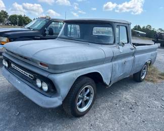 CHEVROLET PICKUP TRUCK