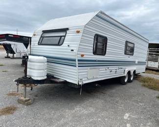 SPORTSMEN BUMPER PULL CAMPER