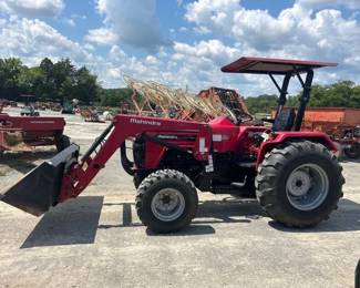 MAHINDRA 4540 4X4 TRACTOR AND LOADER