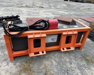 RAYTREE SKID STEER VIBRATING SCREENING BUCKET