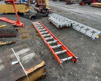 24 WERNER LADDER