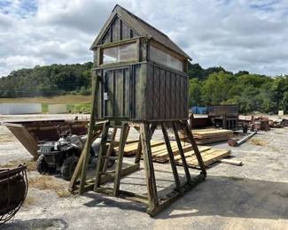 SHOOTING HUNTING HOUSE