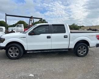 2014 FORD F150 4X4 TRUCK Title