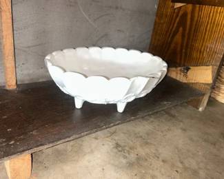 VINTAGE FRUIT BOWL