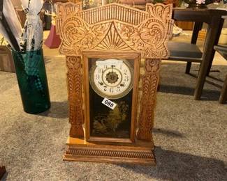 VINTAGE PENDULUM CLOCK
