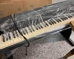 Yamaha electric piano