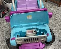 Frozen electric Jeep