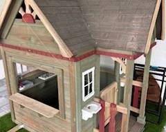playhouse side view