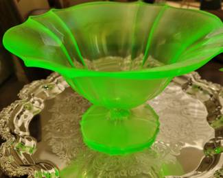 Uranium Stretch Glass Compote 