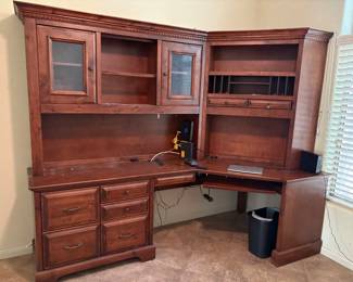 Stone creek Office Desk