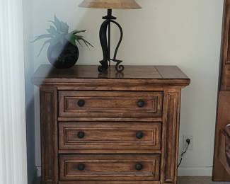 Broyhill Nightstand