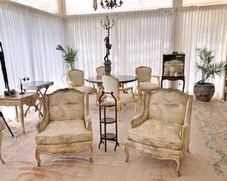 Pair of Ample Louis XV-Style White Gilt Armchairs with a Marble-Top Gilt Shell Side Table