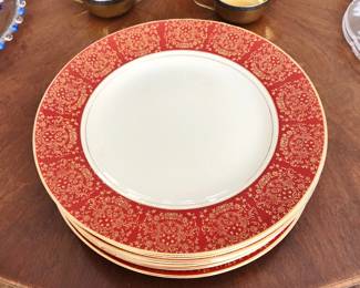 Red / Gold Dinner Plates