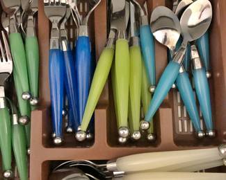 Modern Acrylic Handle Flatware
