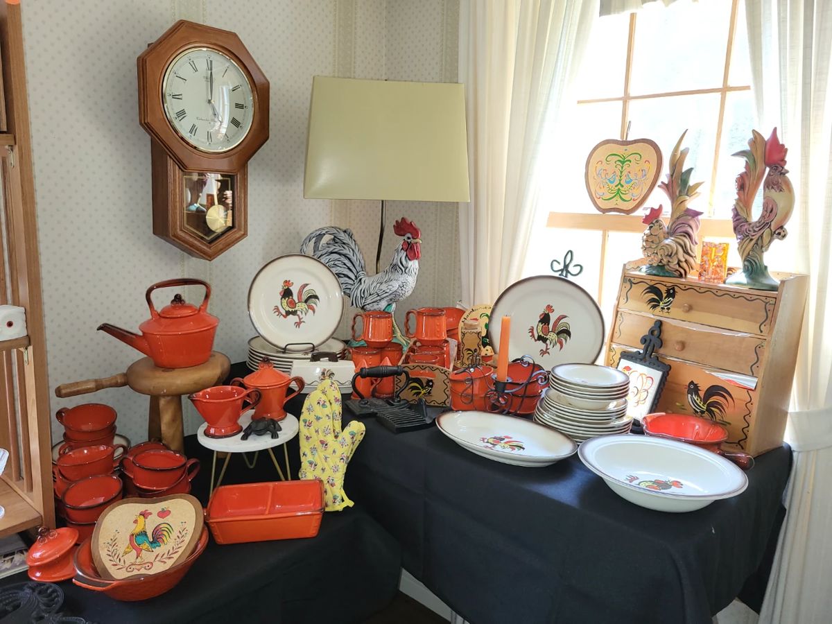 Metlox Rooster Dishes and Rooser Kitchen Items