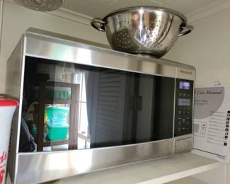 The best Frigidaire Microwave