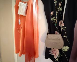 LADIES CLOTHING