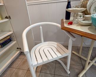 PAIR OF CHAIRS