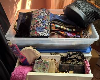 WALLETS & SCARVES