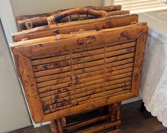 Split bamboo folding trays 