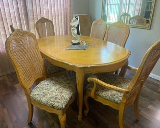 Dining table, two leaves, 6 chairs