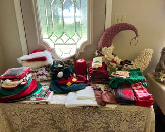 Christmas linens