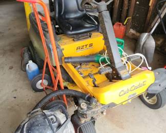 Lawnmower