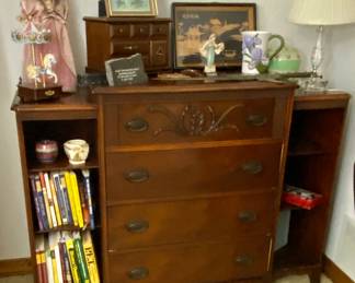 Vintage/Antique all wood Dresser/shelf combo