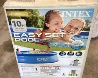Intex pool