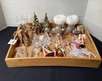 Christmas ornaments & decor