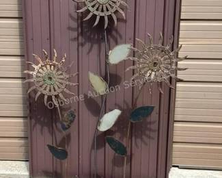 Steel Artisan crafted yard flower