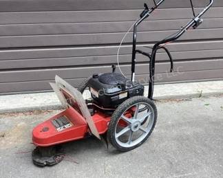 Troy-Bilt Trimmer