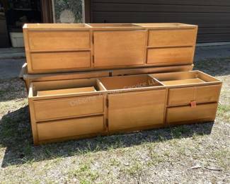La-Z-Boy underbed storage system