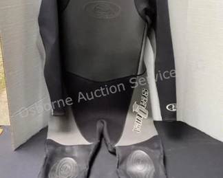 Sea Quest wet suit