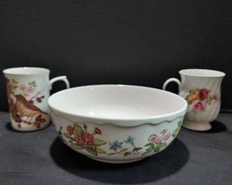 Noritake Gourmet Garden Floral Bowl 2 Bone China Tea Coffee Cups