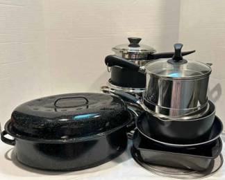 Granite Ware Roasting Pan and More Pots Pans