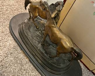 Heavey Bronze, Pierre-Jules Mene.