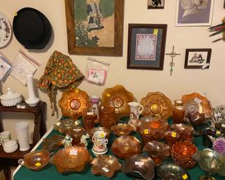 Carnival glass, old pictures