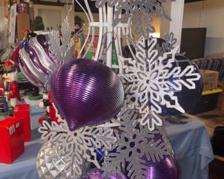 Jumbo Ornaments!