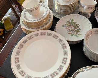 Minton dish set