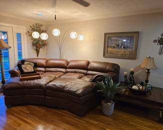 Beautiful - NEW WITH TAGS - Omnia leather sofa with 2 ottomans