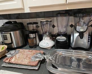 Small appliances - instapot, blenders, serving trays and more